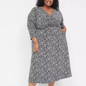 Lane Bryant Surplice-Neck Fit & Flare Jersey Midi Dress Size 26/28